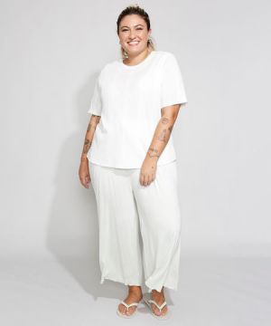 Blusa Plus Size Estampada em Viscose com Laço